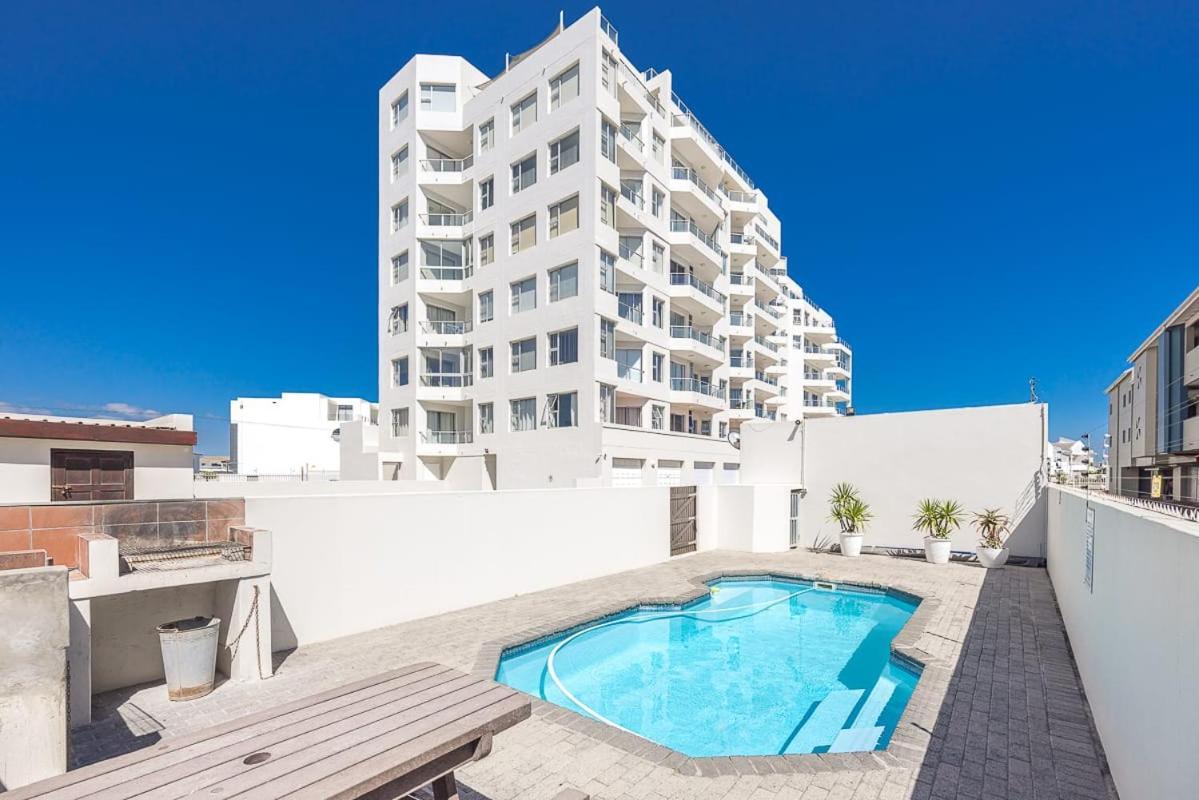 Blouberg Pearl * Cape Town